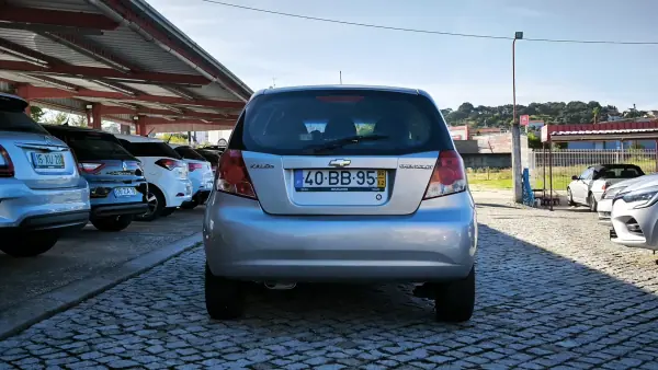 Chevrolet Kalos 2005 - 4950 EUR, 58840 km - AUTO.MOTO.pt - 58840km - foto 6 de 10
