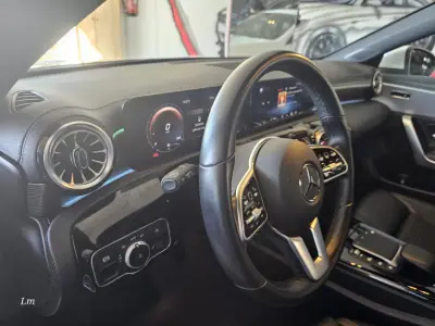 Mercedes-Benz CLA 250 2021 - 30000 EUR, 77000 km - AUTO.MOTO.pt - 77000km - foto 10 de 15