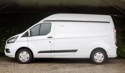 Ford Transit L2H2 Trend 2019 - 16900 EUR, 211600 km - AUTO.MOTO.pt - 211600km - foto 8 de 16