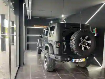 Jeep Wrangler Unlimited 2010 - 48500 EUR, 91300 km - AUTO.MOTO.pt - 91300km - foto 12 de 12
