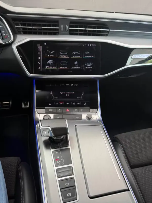 Audi A7 Sportback 2020 - 43500 EUR, 131602 km - AUTO.MOTO.pt - 131602km - foto 18 de 35