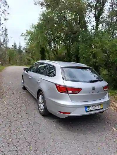 SEAT Leon ST 2017 - 9850 EUR, 180000 km - AUTO.MOTO.pt - 180000km - foto 5 de 9