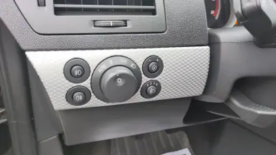 Opel 2010 - 5580 EUR, 219987 km - AUTO.MOTO.pt - 219987km - foto 7 de 20