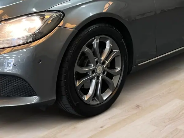 Mercedes-Benz C 200 2017 - 16790 EUR, 234593 km - AUTO.MOTO.pt - 234593km - foto 6 de 20