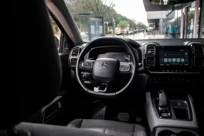 Citroën C5 Aircross 2021 - 19750 EUR, 95369 km - AUTO.MOTO.pt - 95369km - foto 35 de 44