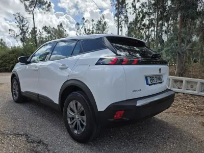 Peugeot 2008 2020 - 14900 EUR, 88064 km - 88064km - foto 48 de 56