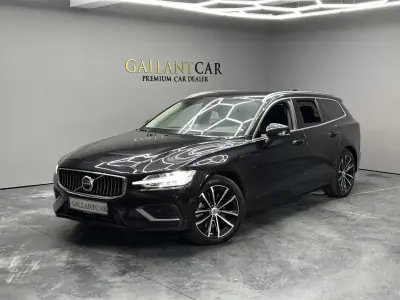 Volvo V60 2023 - 37500 EUR, 75000 km - AUTO.MOTO.pt - 75000km - foto 2 de 38