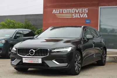 Volvo V60 2022 - 31990 EUR, 57000 km - AUTO.MOTO.pt - 57000km - foto 10 de 32