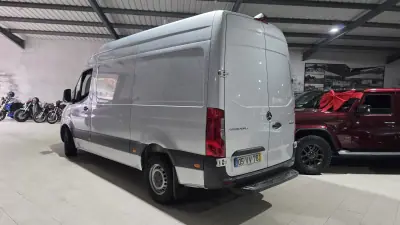 Mercedes-Benz Sprinter 316 Cdi 7G-tronic C/Iva 2018 - 27950 EUR, 160304 km - AUTO.MOTO.pt - 160304km - foto 2 de 34
