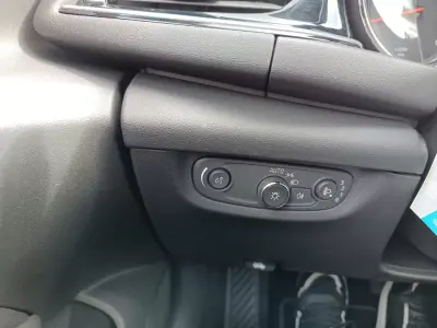 Opel Insignia Sports Tourer 2020 - 13000 EUR, 208000 km - 208000km - foto 16 de 19