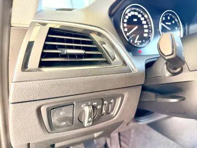 BMW 116 2018 - 17490 EUR, 81038 km - AUTO.MOTO.pt - 81038km - foto 14 de 17