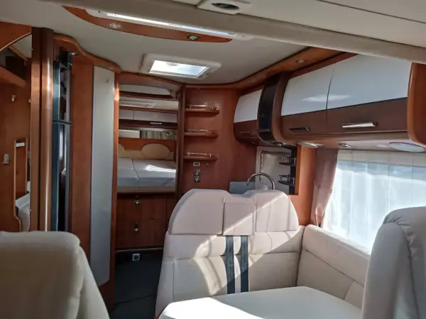 Fiat Ducato 2016 - 76000 EUR, 84000 km - AUTO.MOTO.pt - 84000km - foto 12 de 23