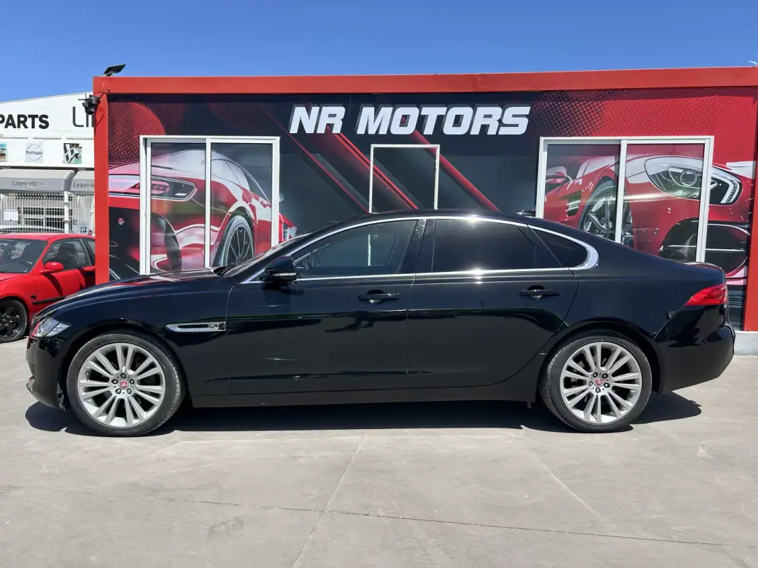 Jaguar XF 2016 - 18947 EUR, 108000 km - 108000km - foto 5 de 19