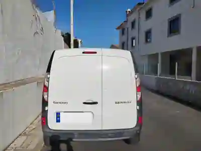 Renault Kangoo 2019 — foto 3 de 7