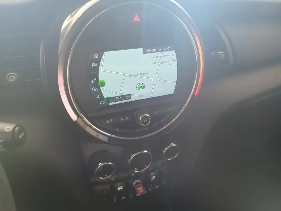 MINI 5 Portas 2019 - 13490 EUR, 199185 km - 199185km - foto 13 de 34