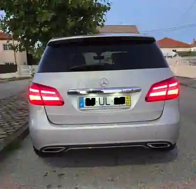 Mercedes-Benz B 180 2018 - 18900 EUR, 96000 km - foto 6 de 11