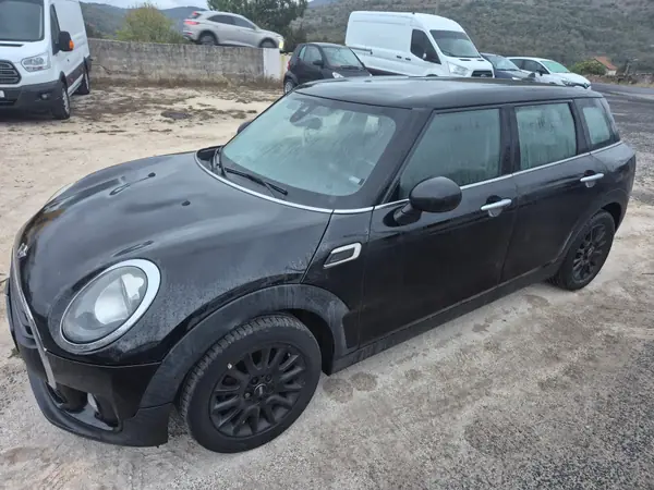 MINI Clubman 2016 — foto 3 de 15