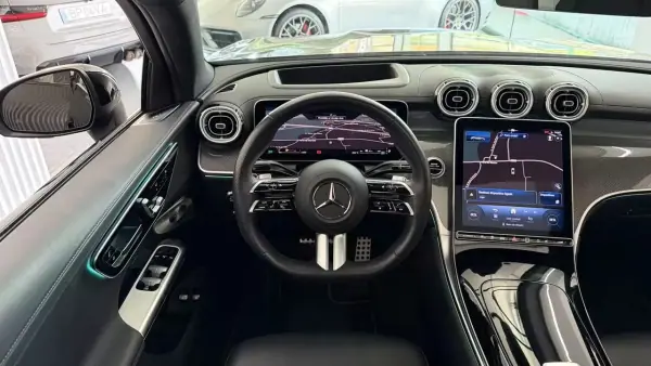 Mercedes-Benz GLC 400 2024 - 79990 EUR, 38037 km - AUTO.MOTO.pt - 38037km - foto 15 de 38