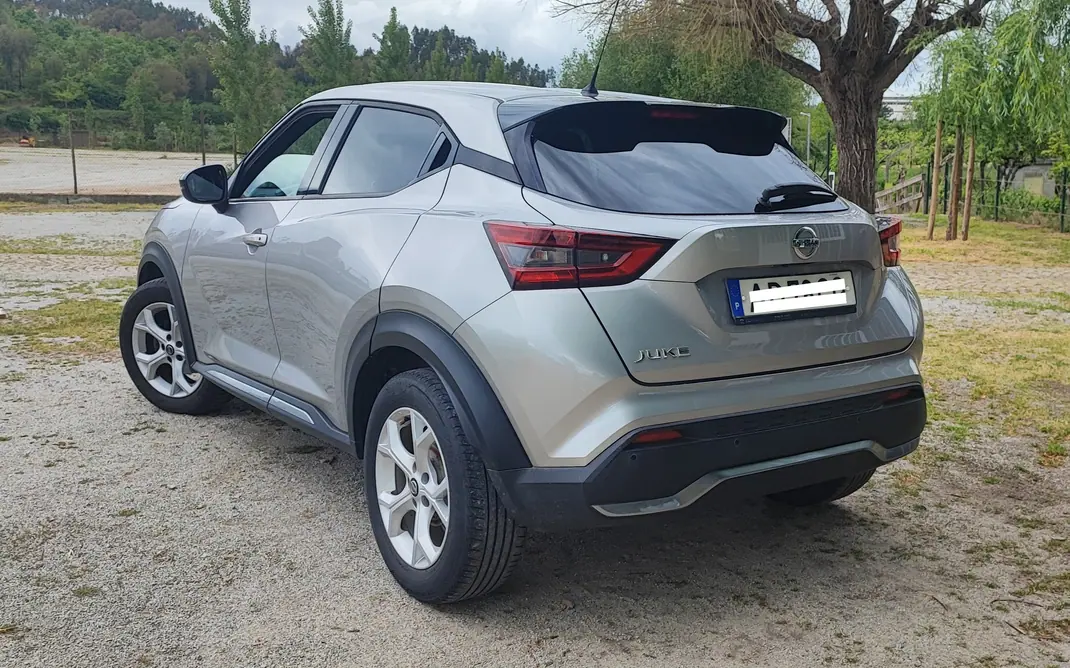 Nissan Juke 2020 - 15990 EUR, 75300 km - AUTO.MOTO.pt - 75300km - foto 8 de 30