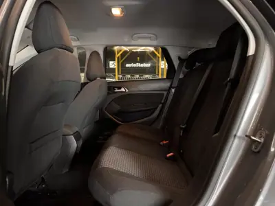 Peugeot 308 SW 2020 - 13490 EUR, 149900 km - AUTO.MOTO.pt - 149900km - foto 30 de 34