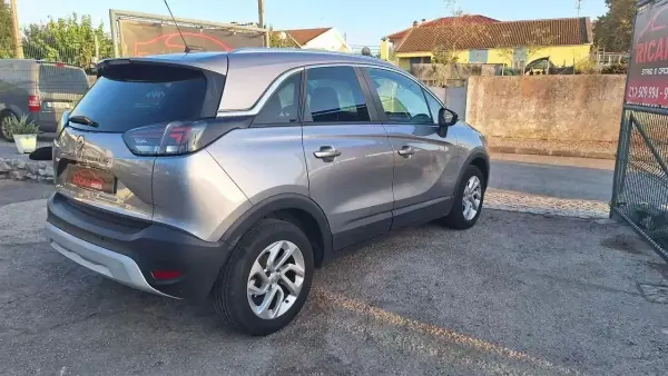 Opel Crossland 2021 - 13000 EUR, 51130 km - AUTO.MOTO.pt - 51130km - foto 8 de 24