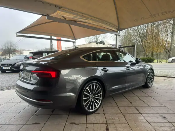 Audi A5 Sportback 2019 - 30750 EUR, 98486 km - AUTO.MOTO.pt - 98486km - foto 9 de 35