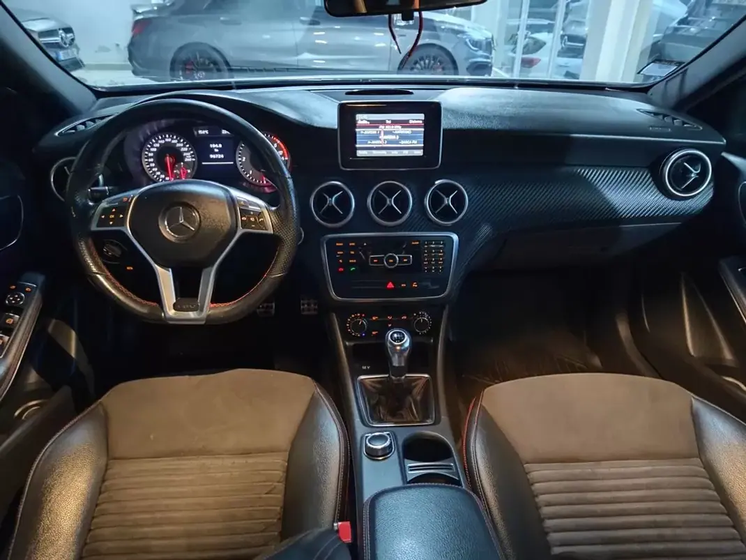 Mercedes-Benz A 180 2013 - 17650 EUR, 96800 km - AUTO.MOTO.pt - 96800km - foto 30 de 31