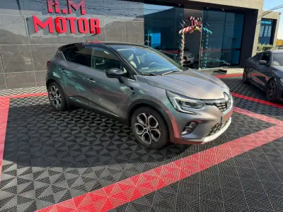 Renault Captur 2022 - 17300 EUR, 89000 km - AUTO.MOTO.pt - 89000km - foto 2 de 12