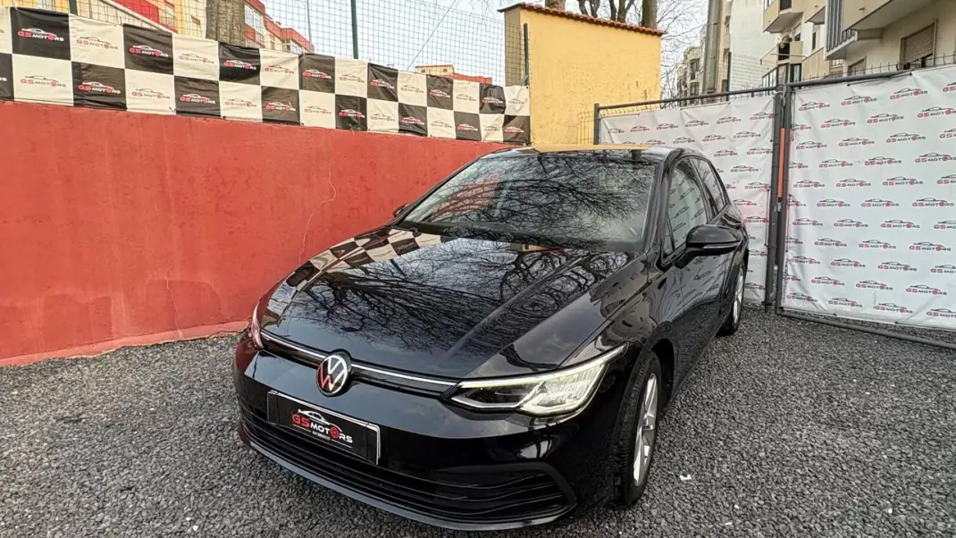 Volkswagen Golf Variant 2022 - 17400 EUR, 95000 km - AUTO.MOTO.pt - 95000km - foto 1 de 12