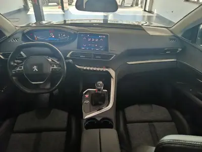 Peugeot 3008 2018 - 20300 EUR, 139000 km - 139000km - foto 21 de 31