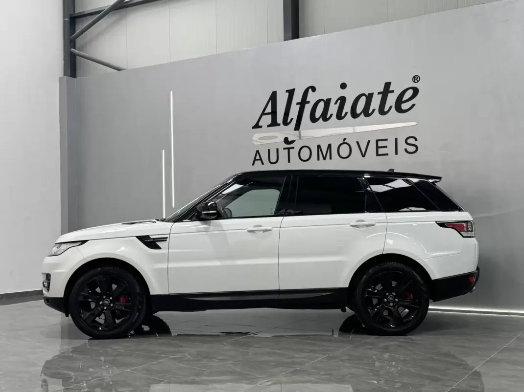 Land Rover Range Rover Sport 2016 - 31990 EUR, 220000 km - AUTO.MOTO.pt - 220000km - foto 4 de 42