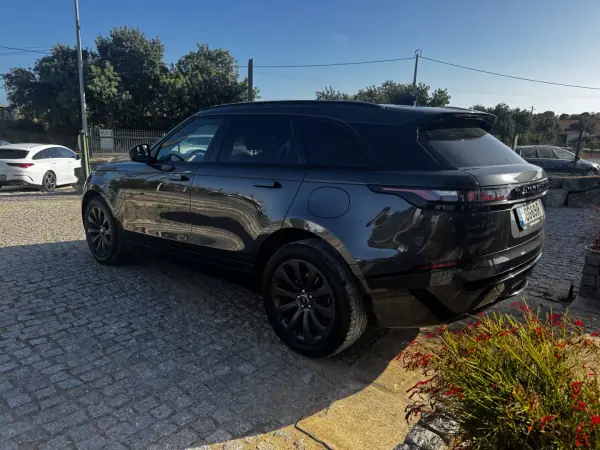 Land Rover Range Rover Velar other_Outro 2023 Híbrido Plug-In — 65 300 km Land Rover Range Rover Velar other_Outro 2023 Híbrido Plug-In