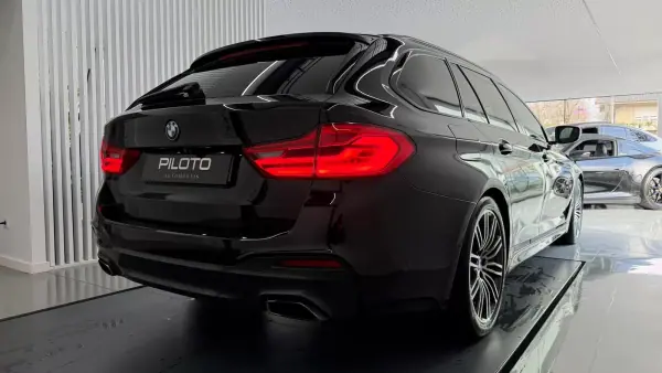 BMW 520 2017 - 21990 EUR, 262000 km - AUTO.MOTO.pt - 262000km - foto 11 de 40