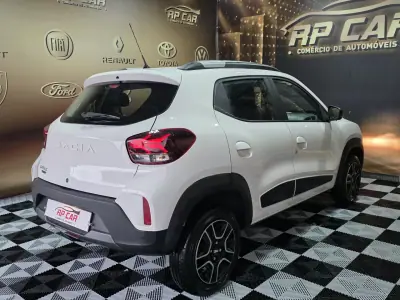 Dacia Spring 2023 - 14990 EUR, 2000 km - AUTO.MOTO.pt - 2000km - foto 11 de 16