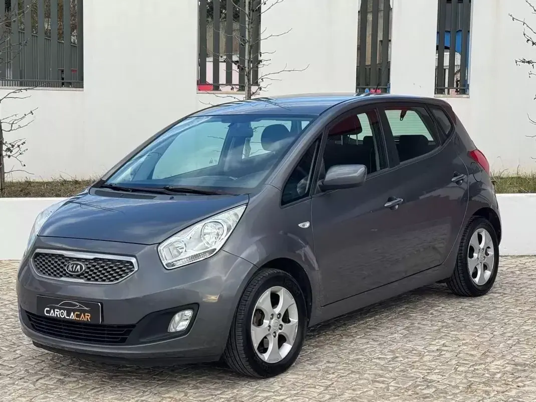 Kia Venga 2013 - 7950 EUR, 80000 km - 80000km - foto 3 de 24