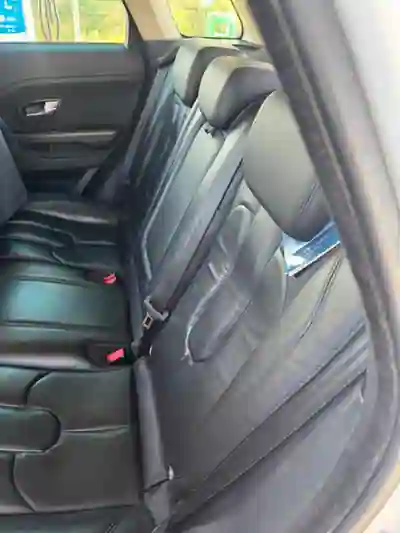 Land Rover Range Rover Evoque 2014 - 21000 EUR, 125000 km - AUTO.MOTO.pt - 125000km - foto 8 de 11