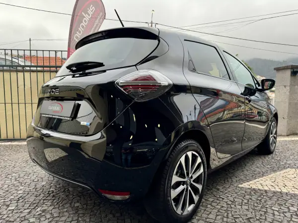 Renault Zoe 2020 - 25500 EUR, 30800 km - AUTO.MOTO.pt - 30800km - foto 34 de 34