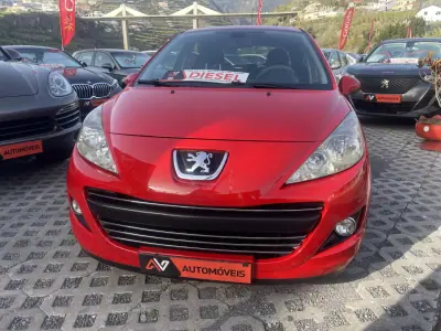 Peugeot 207 2010 - 6500 EUR, 182413 km - AUTO.MOTO.pt - 182413km - foto 2 de 9