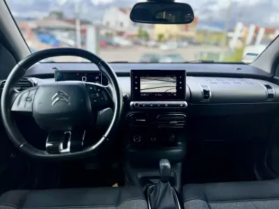 Citroën C4 Cactus 2018 - 13950 EUR, 127000 km - AUTO.MOTO.pt - 127000km - foto 17 de 26