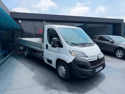 Citroën Jumper caixa aberta 2018 - 19900 EUR, 131000 km - AUTO.MOTO.pt - 131000km - foto 2 de 10