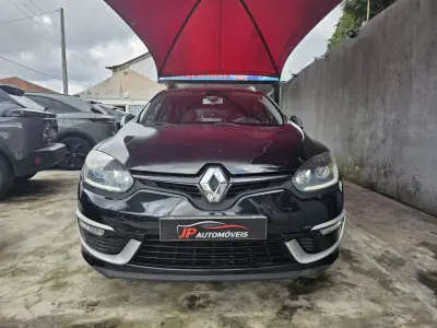 Renault Mégane Sport Tourer 2013 - 4250 EUR, 314000 km - AUTO.MOTO.pt - 314000km - foto 2 de 13