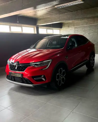Renault Arkana 2023 - 20500 EUR, 71512 km - AUTO.MOTO.pt - 71512km - foto 3 de 12