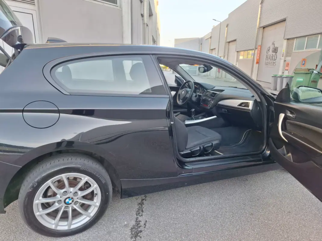 BMW 114 2013 - 9740 EUR, 179640 km - AUTO.MOTO.pt - 179640km - foto 11 de 15
