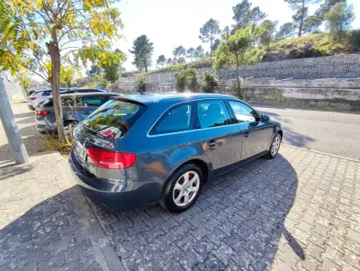 Audi A4 Avant 2012 - 11900 EUR, 219000 km - 219000km - foto 5 de 12
