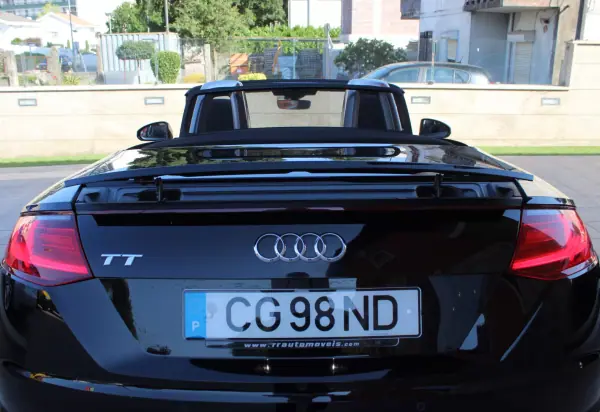 Audi TT Roadster 2015 - 23990 EUR, 151000 km - AUTO.MOTO.pt - 151000km - foto 10 de 36