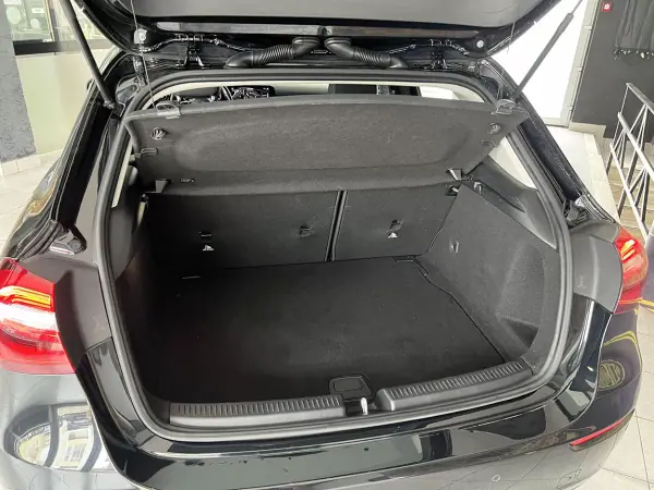 Mercedes-Benz A 160 2020 - 21600 EUR, 88834 km - AUTO.MOTO.pt - 88834km - foto 25 de 25