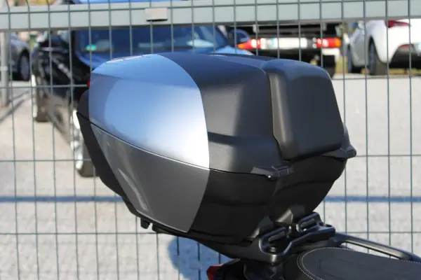 Yamaha Tracer 9 2025 - 18990 EUR, 6400 km - AUTO.MOTO.pt - 6400km - foto 12 de 29