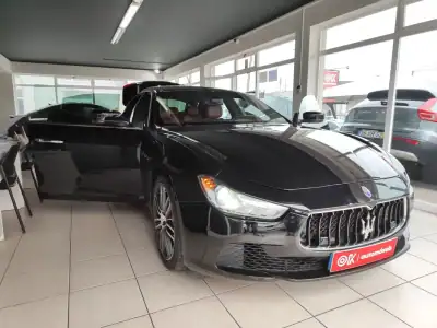Maserati Ghibli 2015 - 34500 EUR, 129900 km - AUTO.MOTO.pt - 129900km - foto 19 de 36