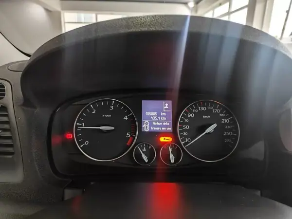 Renault Laguna Break 2009 - 8450 EUR, 105000 km - AUTO.MOTO.pt - 105000km - foto 29 de 35