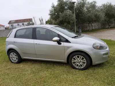 Fiat Punto 2014 - 6990 EUR, 176000 km - 176000km - foto 5 de 18